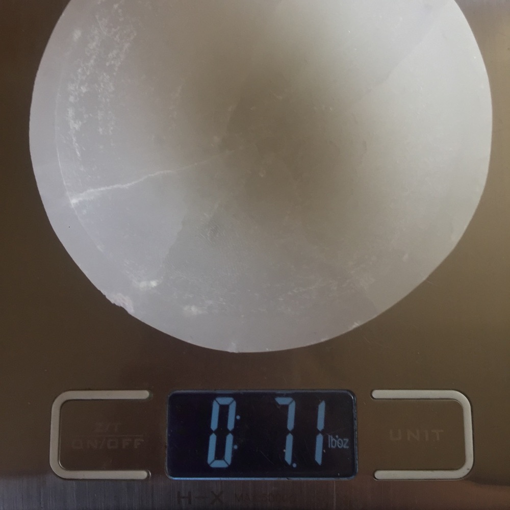 8cm ☀️ ROUND carved CRYSTAL ✨ SELENITE Cleansing jewelry makeup Bowl ⭐ - Picture 3 of 7